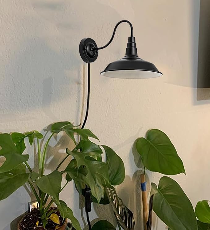 Hook Type Wall Mounted Plant Light for Indoor Growing Full Spectrum 4500K 10W Adjustable Light Beam Range 15°-60° Vintage Black Wall Lamps for Plants Flowers