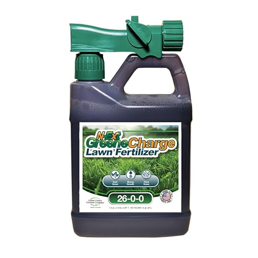 26-0-0 GreeneCharge Enhanced Efficiency Controlled-Release Liquid Nitrogen (Quart+Hose-end Sprayer Covers 2000 sq ft) Plus Micronutrients All-Purpose Fertilizer for All Turf Types