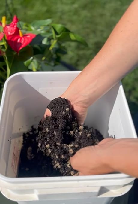 Wool Pellet Specialty Fertilizer (5lbs)
