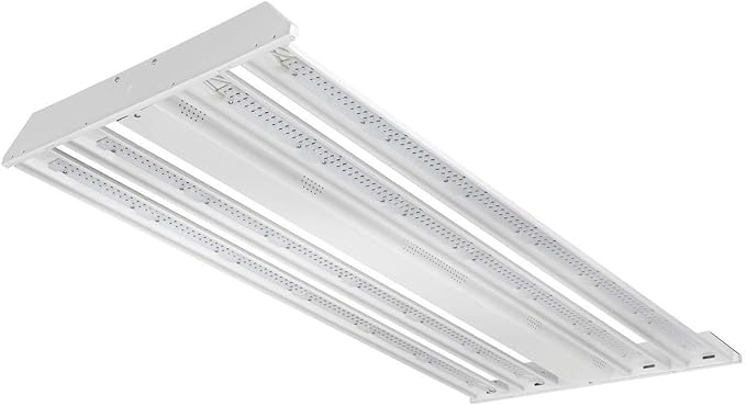 Wide Body Veg Linear LED Grow Light for Vegetative Applications and Wide Coverage 320 Watts