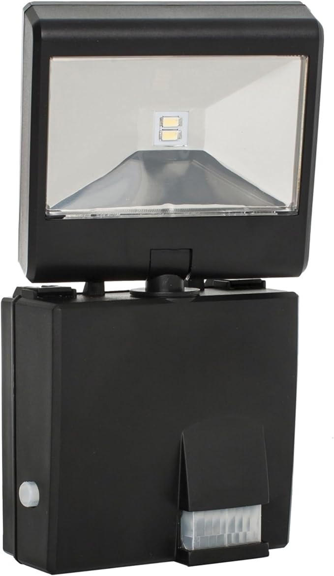 Maxsa 42111 Battery Powered Security Spotlight Black