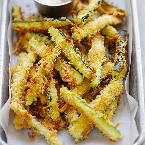 TomorrowSeeds - Black Beauty Zucchini Seeds - 1/2 Pound ~ 1700+ Count - for 2026 Planting AAS Winner Dark Green Summer Squash Courgette Bush Garden Vegetable Fresh Grow Your Own Home Farm Patio
