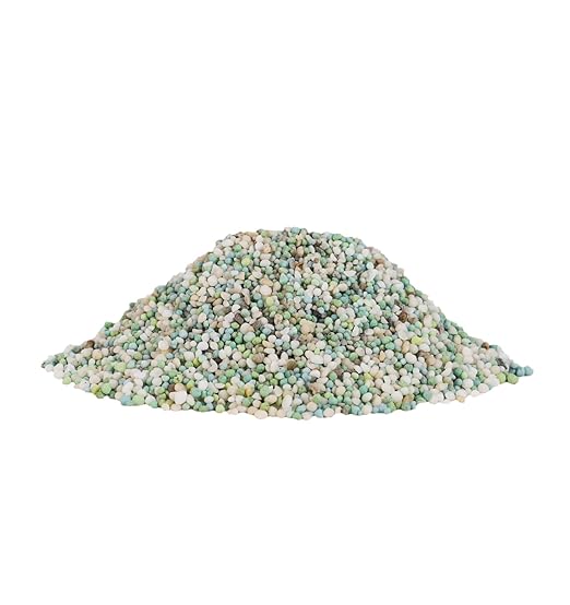 The Andersons Professional Pure Nitrogen 32-0-0 Fertilizer - 18lbs Covers 6000 sqft.