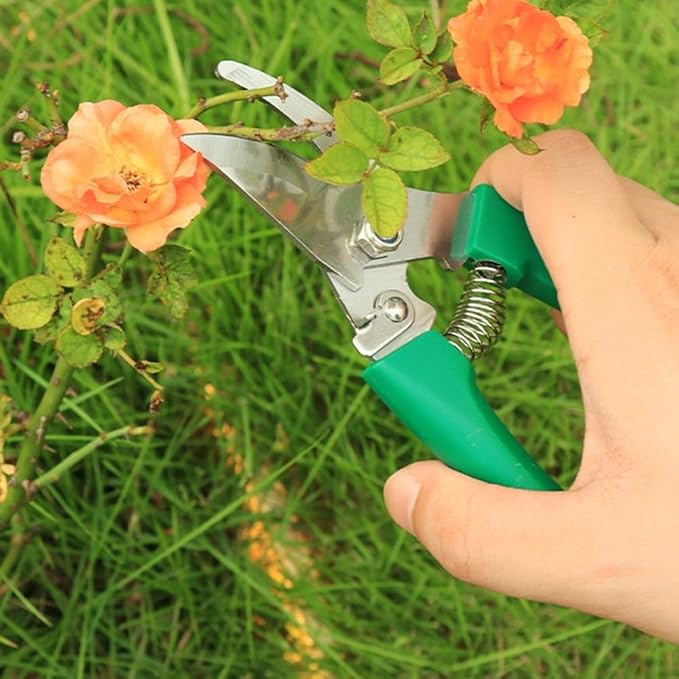 Garden Tools Set 5Pcs Heavy Duty Gardening Hand Tools with Garden Tools Set Trowel Rake Shovels Pruner Sprayer Garden Hand Tools with Carrying Case for Woman/Men