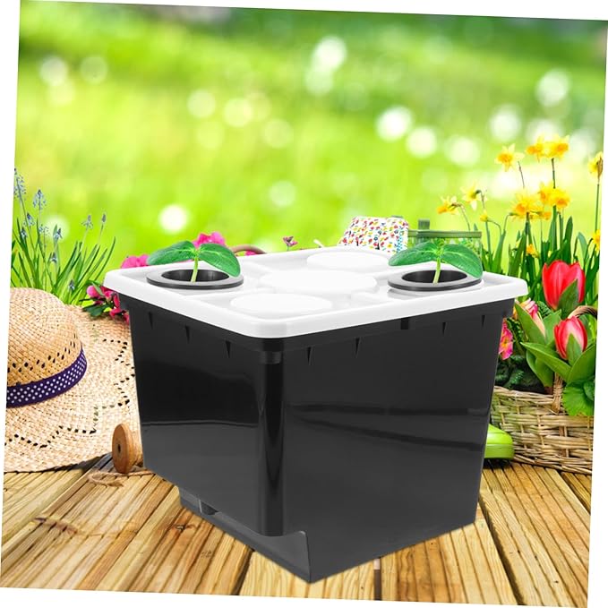 Plastic Planting Basket for Outdoor Greenhouse Hotel Self Watering Planter Garden Supplies