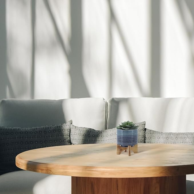 5 Dotted Planter W Wood Stand Blue