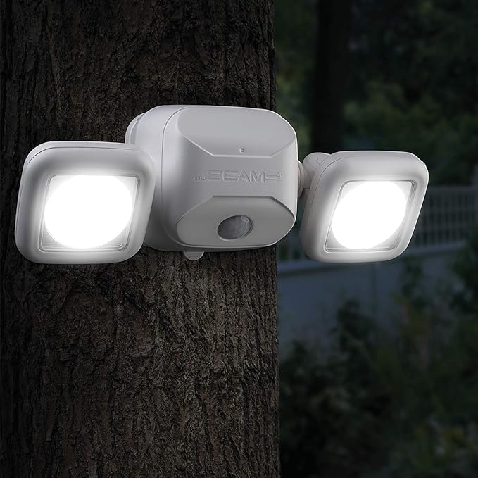 Beams MB3000-WHT-02 Outdoor Battery-Powered Wireless Motion Sensing Dual Head Security Floodlight 500 Lumens White 2-Pack