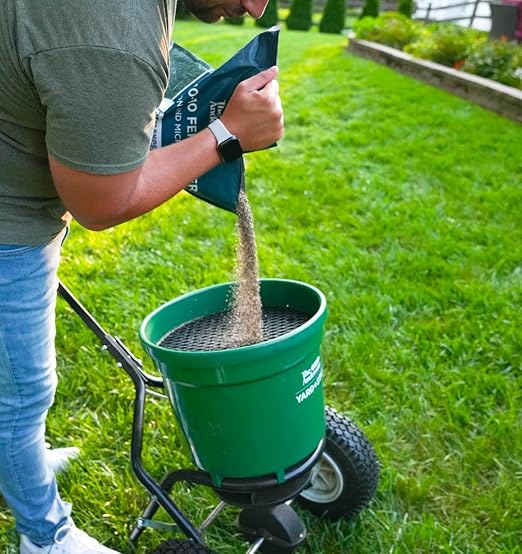 The Andersons PGF Balanced 10-10-10 Fertilizer with Micronutrients and 2% Iron (5000 sq ft)