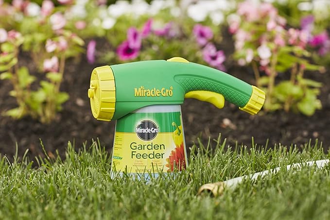 Miracle-Gro Garden Feeder with Water Soluble All Purpose Plant Food 1 lb. (6-Pack)