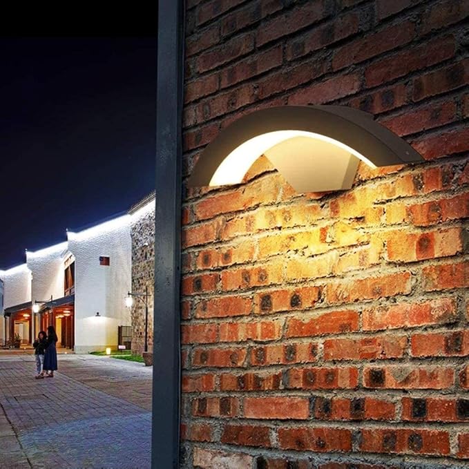 LED Indoor Wall Light LED Solar Landscape Spotlights Outdoor IP67 Waterproof Spot Lights Solar Powered for Wall Garden Path Driveway Porch Walkway Pool Patio