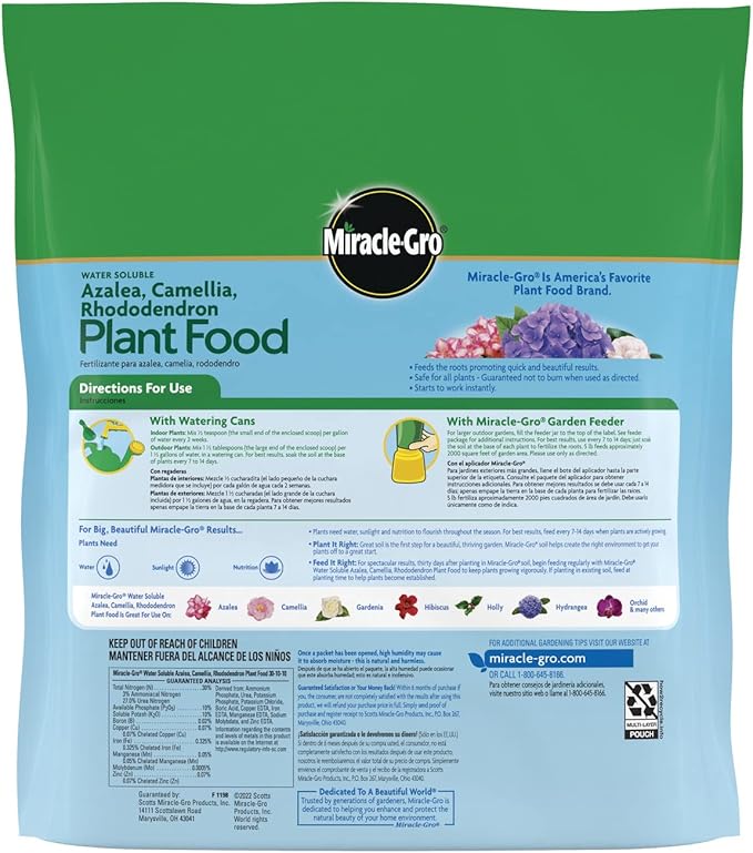 Miracle-Gro Water Soluble Azalea Camellia Rhododendron Plant Food - Fertilizer for Acid-Loving Plants &amp Flowers 5 lb. (Pack of 6)