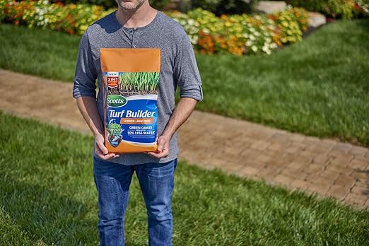 Scotts Turf Builder Summer Lawn Fertilizer Plus Water Maximizer Safe for All Grass Types 4000 sq. ft. 9.42 lbs.