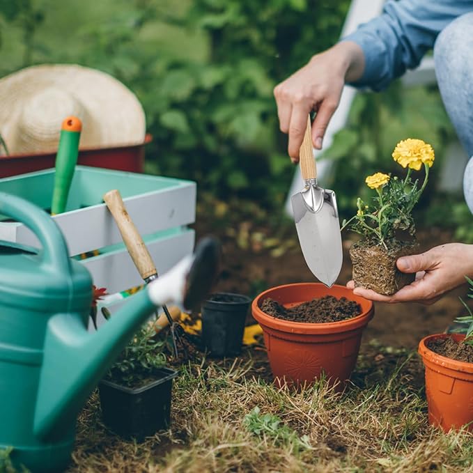 5pcs Garden Planting Tool Set with Wooden Handle Mini Rake Handheld Spade and Weeding Shovel for Outdoor Gardening and Planting