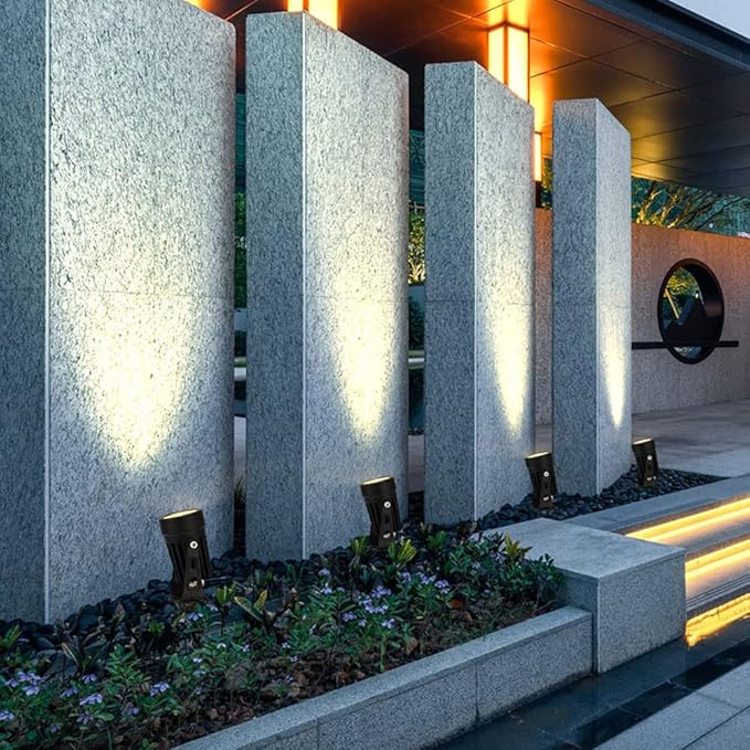 Solar Lawn Spotlight LED Outdoor IP65 Waterproof Lighting Villa Garden Garden Light Warm White/Daylight White/RGB