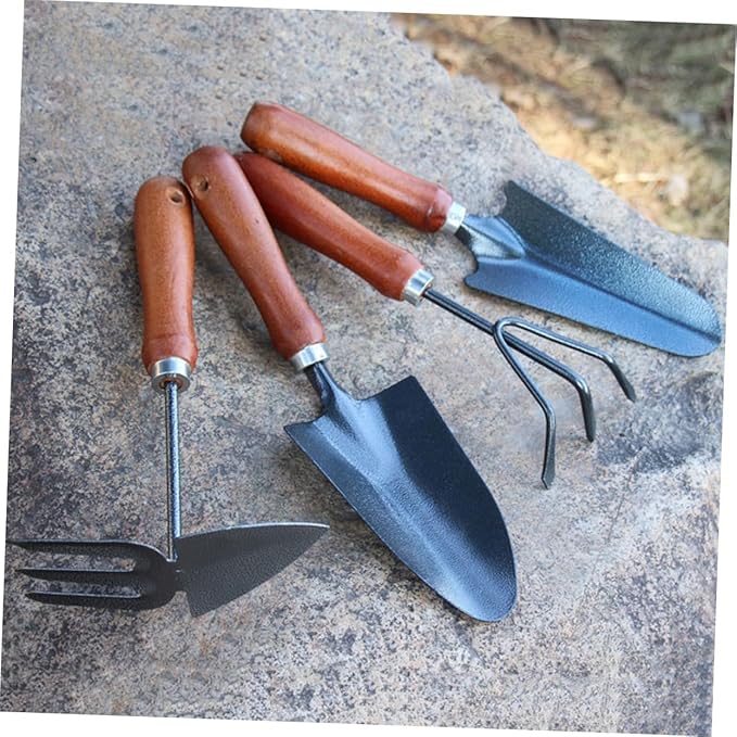 BESPORTBLE 4pcs Mini Garden Tool Set Sturdy Iron Spade and Shovel for Planting Weeding and Cultivating Lightweight Gardening Essentials for Plant
