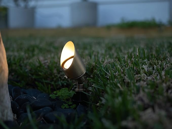 12V 6W Solid Brass (Bronze) LED Outdoor Spotlight 2700K Warm White 275 Lumens for Low Voltage Landscape Lighting of Yard Lawn Garden Patio Trees &amp House