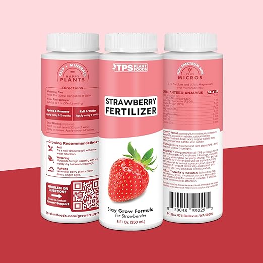 Strawberry Fertilizer for Fruit and Berry Gardens Liquid Plant Food 32 oz (1 Quart)
