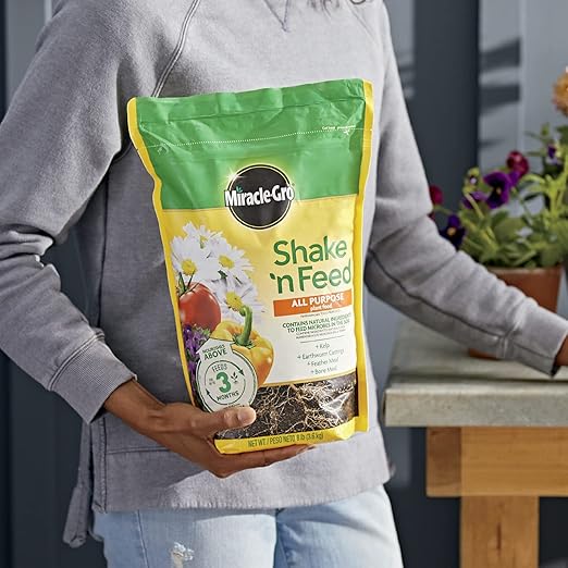 Miracle-Gro Shake 'N Feed All Purpose Plant Food - Outdoor and Indoor Plant Food for In-Ground and Containers Feeds for up to 3 Months 8 lbs.