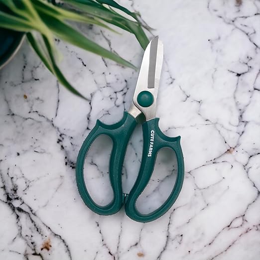 Cute Farms Plant Care Kit – Organic Houseplant Fertilizer Mycorrhizal Fungi Neem Oil &amp Scissors and Repotting Mat | All-in-One Gift for Indoor Plant Lovers