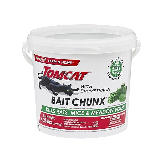 Tomcat with Bromethalin Bait Chunx Pail Rat and Mice Control for Agricultural Use and Professional Applicators 4.25 lbs.