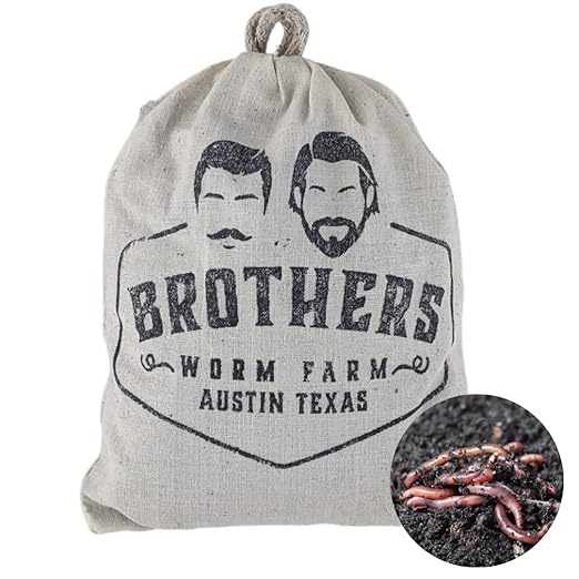 BROTHERS WORM FARM - 1/2 LB (~500) Red Wiggler Compost Worm Blend. Live Worms for Composting and Creating Worm Castings at Home. Ideal for Worm Composters Gardens and Worm Bins.