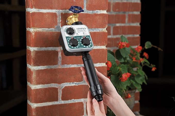 Raindrip SDGCBHP Automatic Drip Irrigation Watering Kit with Timer for Ground Cover &amp Flower Beds Waters up to 200 Sq. ft Timer with Customizable Settings &amp 13 GPH Half-Circle Adjustable Spr