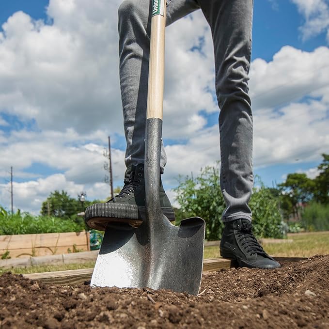 Landscape Bundle: Round Point &amp Square Point Shovel