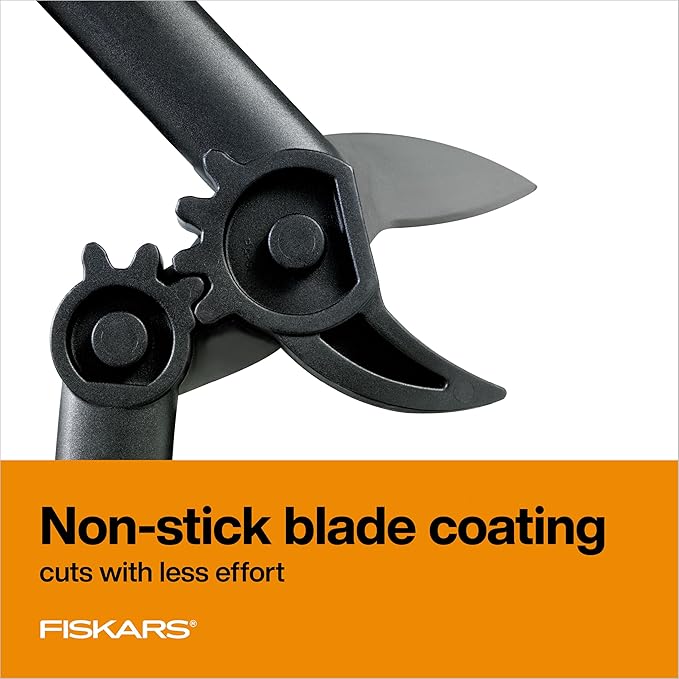 Fiskars 15-Inch PowerGear Loppers Sharp Steel Blade Bush and Tree Trimmer Cuts up to 1.25-Inch Diameter Branches Rust Resistant and Lightweight Pruner Yard Tools for Gardening
