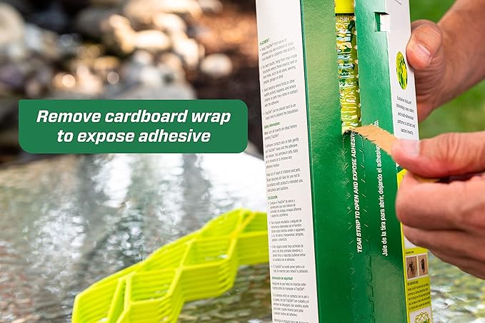 RESCUE! VisiLure® TrapStik for Wasps Mud Daubers Carpenter Bees – 2 Pack