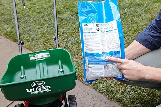 Scotts Halts Crabgrass &amp Grassy Weed Preventer - Pre-Emergent Weed Killer for Lawns For Up To 10000 sq. ft. of Lawn Care 20.12 lbs.