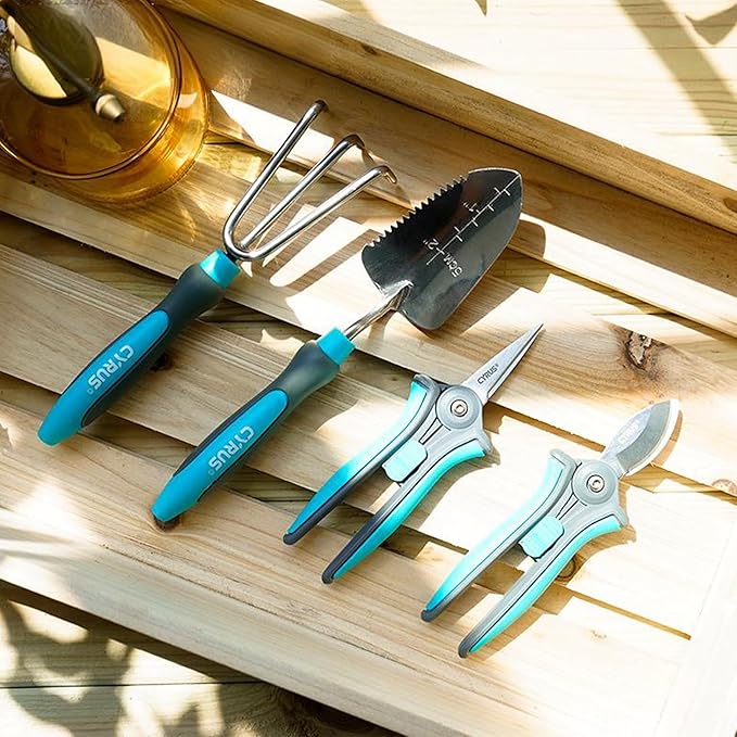 Gardening Tool Set 8 Pieces Rust-Resistant Stainless Steel Tools Impact-Resistant Toolbox Nitrile Gloves &amp Watering Can for Outdoor Yard Care