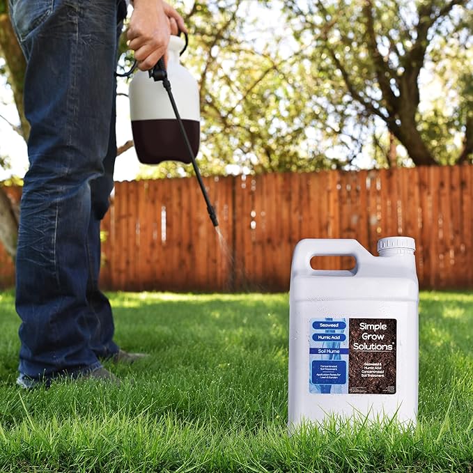 Super Seaweed Humic Fulvic Acid Blend- Liquid Carbon - Soil Hume - Simple Grow Solutions- Natural Lawn &amp Garden Concentrated Treatment- Increase Nutrient Uptake (2.5 Gallons)