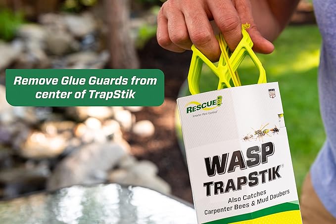 RESCUE! VisiLure® TrapStik for Wasps Mud Daubers Carpenter Bees – 2 Pack
