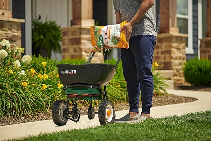 Scotts Turf Builder SummerGuard Lawn Food with Insect Control Fertilizer &amp Insect Killer 5000 sq. ft. 13.35 lbs. (2-Pack)