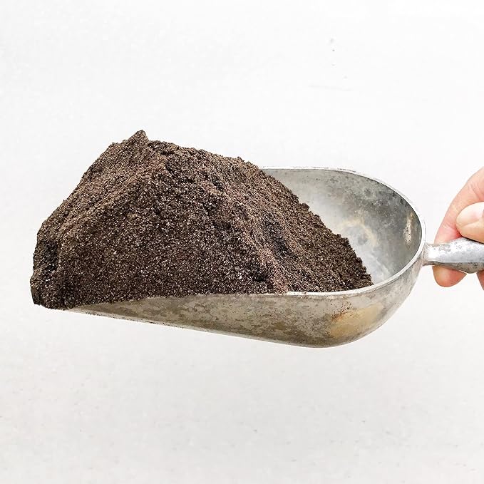 VermisTerra - Premium Earthworm Castings - Organic 10 LB Very fine Low Moisture Content Easy to Spread. Seed Starting propgation Improve Soil Structure Natural Plant Hormones for Fertility