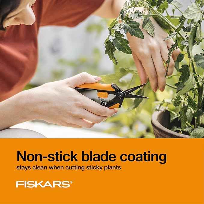 Fiskars 6 Pruning Scissors (2-Pack) for Flowers Buds Weeds and Small Plants Garden Snips with Resin Resistant Nonstick Stainless Steel Blades Gardening Trimmers with Comfortable Handle