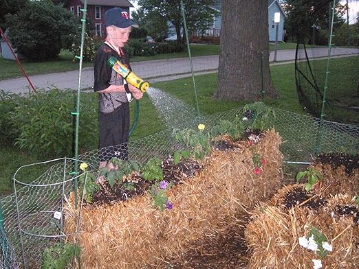 BaleBuster4 Starter Kit Includes Straw Bale Gardens Complete Book with Instructions for Step-by-Step Garden Set up.