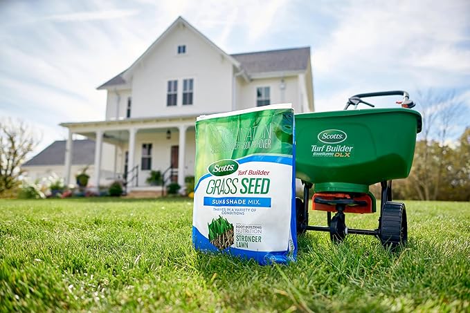 Scotts Turf Builder Grass Seed Sun and Shade Mix with Fertilizer and Soil Improver Thrives in Many Conditions 16 lbs.