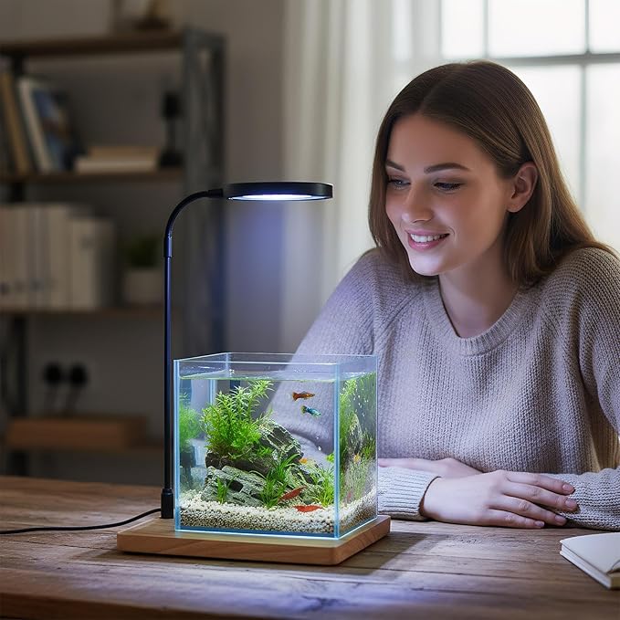 LED Grow Light USB Powered Full Spectrum LED Aquarium Lamp for Aquariums Terrariums Growing Lamp Energy Efficient and Adjustable Brightness for Home Study Office Desk Display