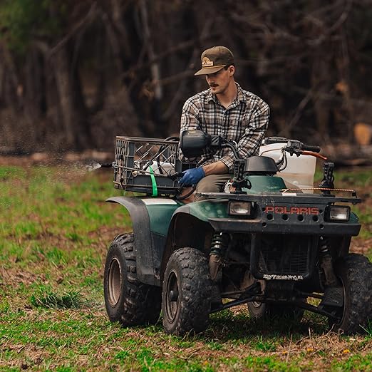 CloverMAXX Liquid Clover Fertilizer for Food Plots- 3-18-18 Foliar Application - Concentrated and Easy to Apply - 1/2 Gallon Covers 1 Acre - for Clovers Alfalfa and Other Legumes