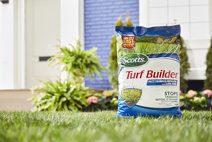 Scotts Turf Builder Halts Crabgrass Preventer with Lawn Food - Pre-Emergent Weed Killer Lawn Fertilizer 14000 sq. ft. 37.38 lb.
