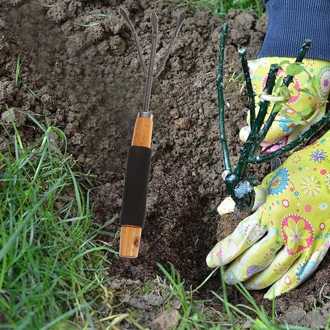 TIDTALEO 5pcs Ergonomic Gardening Tool Set with Hand Shovel and Garden Rake Outdoor Planting Shovels for Flower Beds with Storage Rack Practical Digging and Weeding Tools for Backyard
