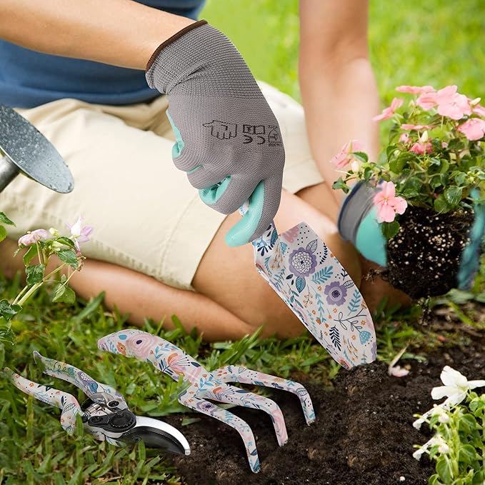 WORKPRO Aluminum Garden Tool Set and FLISSA Fixed Blade Knife