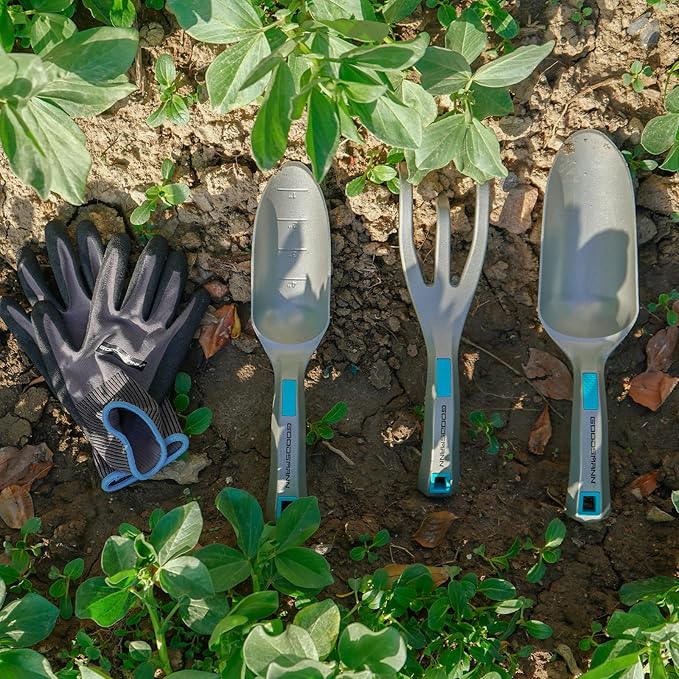 GOODSMANN Garden Tools Set 3 Piece All One Piece Die-Cast Aluminum Gardening Kit Hand Shovel Hand Transplanter and Hand Cultivator Shovel Soils Scoop Triple Claw Rake for Digging Planting