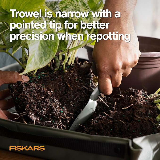 Fiskars 3-Piece Cultivating Tool Set Nesting Trowel Soil Scoop &amp Cultivator for Indoor Gardening Stainless Steel with Powder Coat Finish Space Saving Design for Repotting Houseplants Black