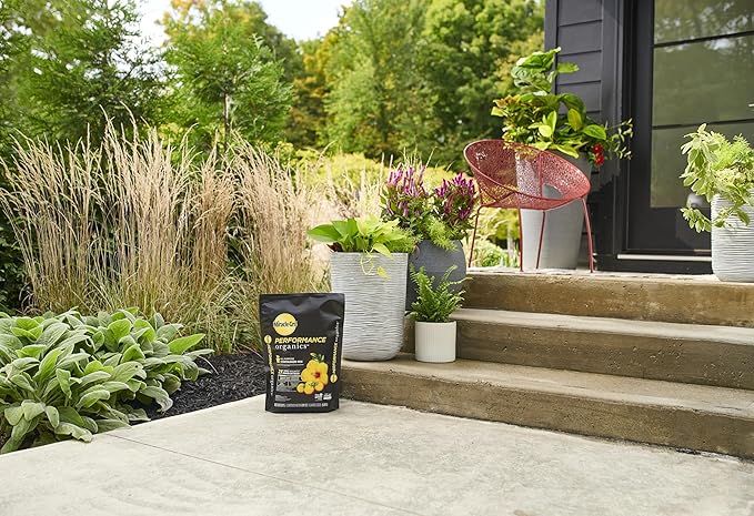 Miracle-Gro Performance Organics All Purpose Container Mix Feeds for Up to 3 Months For Container Gardening 6 qt. (3-Pack)