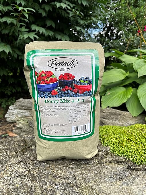 Berry Mix 4-2-4 Organic Fertilizer 5lb 25lb or 50lb