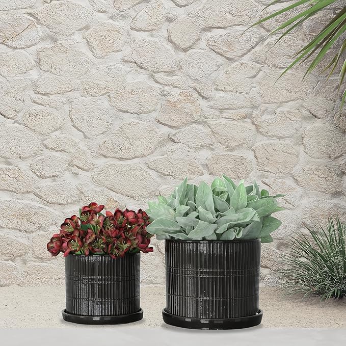 S2 1012 Textured Planter W Saucer Black