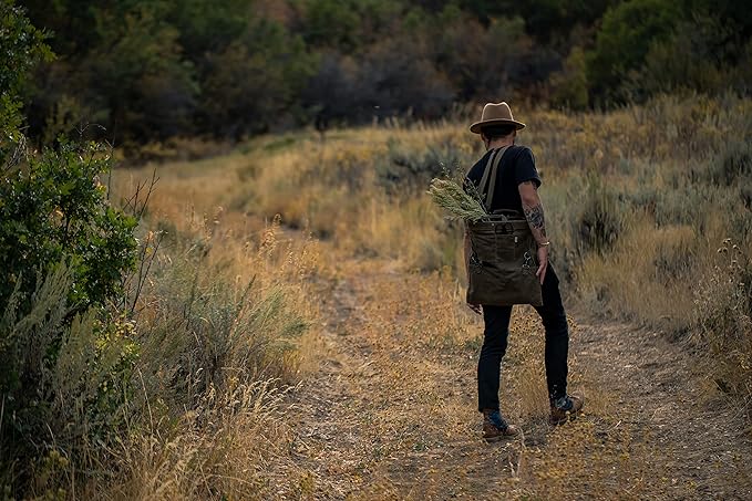 Barebones Harvesting and Gathering Bag - Foraging Harvest and Fruit Picking Bag with Convertible Straps - Water-Resistant Waxed Canvas Gardening Tool Bag (Dark Khaki)