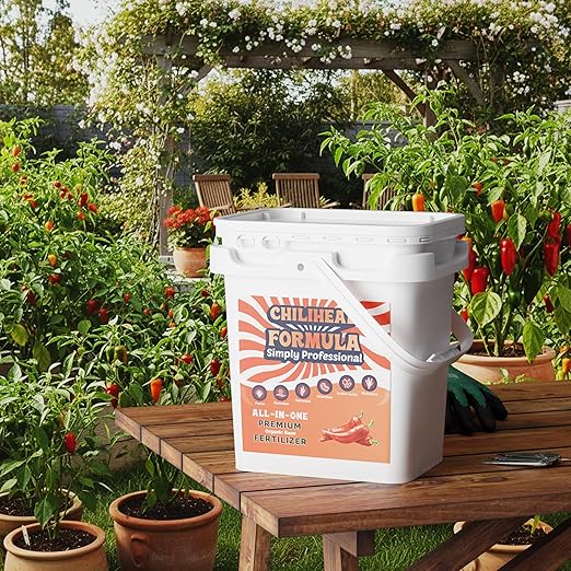 Chilihead Formula - All-in-One Fertilizer for Peppers &amp Chilies with Balanced Nutrition - Water Soluble Plant Food for Bold Harvests &amp Thriving Plants - 25 LB Bucket